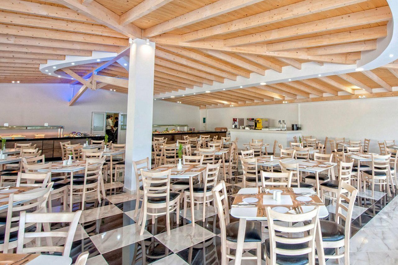 Saint George Hotel Agios Georgios Pagon