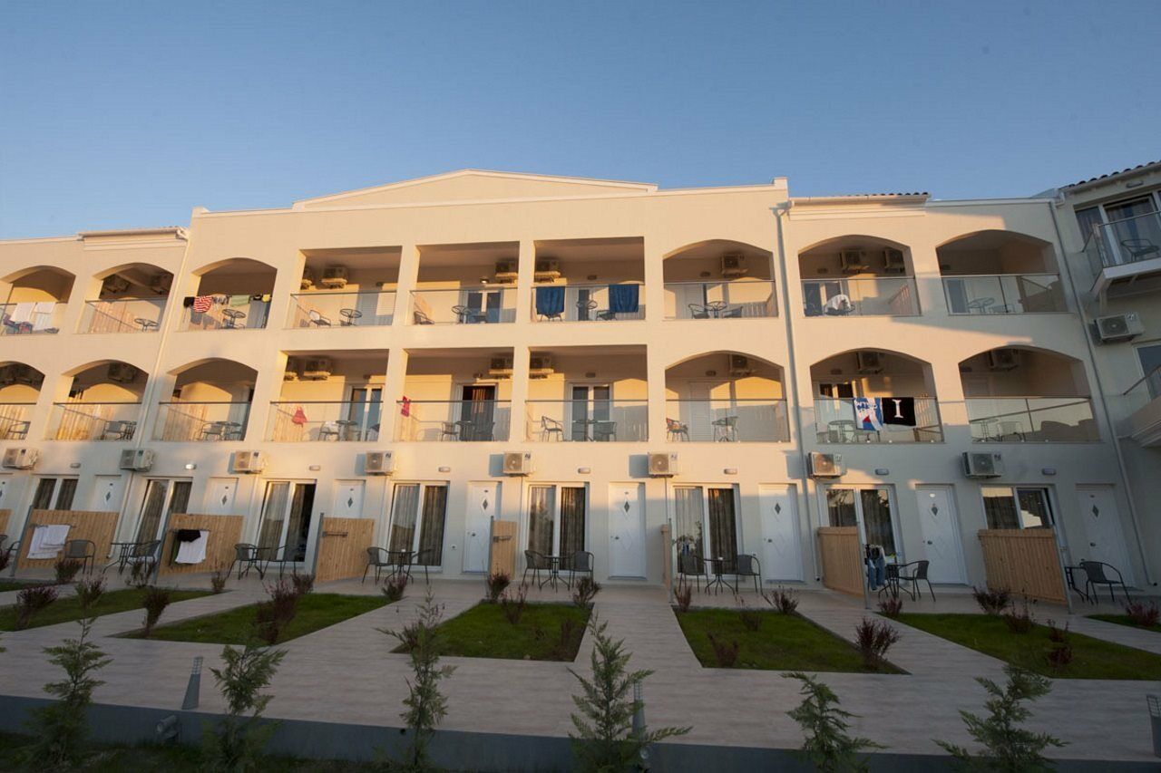 Hotel Saint George Agios Georgios Pagon